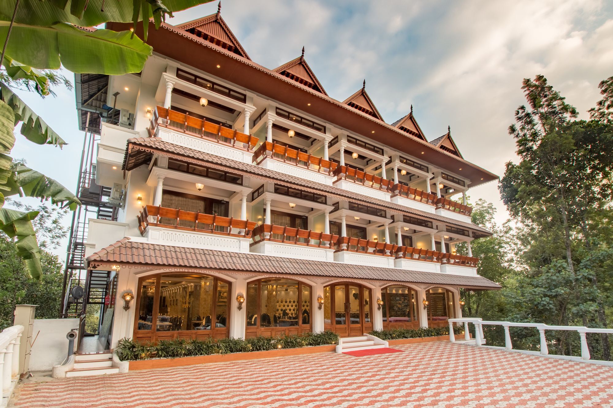 Crown Valley Thekkady Kumily Exterior photo